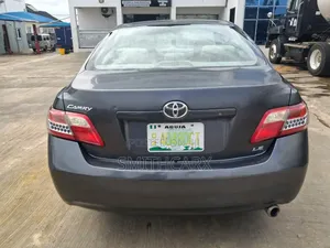 Toyota Camry 2009 Gray