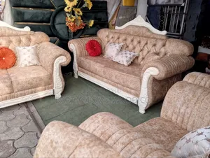 Lucky Buy Portable Royal Chair