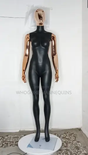 Full Fibreglass Female Mannequin Black R/Gold Sz 10 Straight Hands