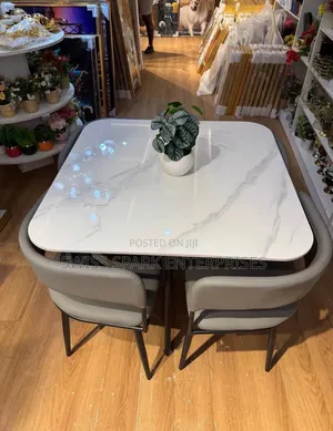 4 Seater Dining Set