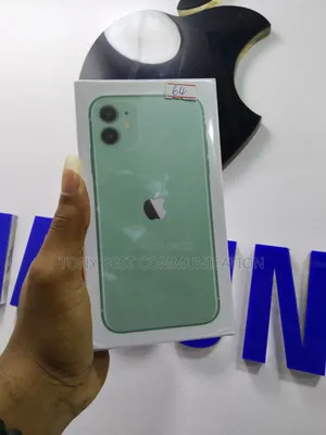 New Apple iPhone 11 64 GB Green