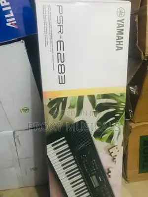 Yamaha PSR-E283 Keyboard