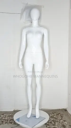 Full Fibreglass Glossy White Female Mannequin Size 10 Straight Hands