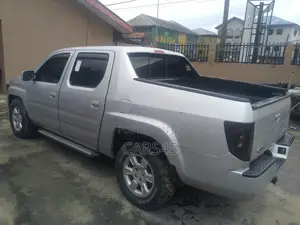 Honda Ridgeline 2006 Silver