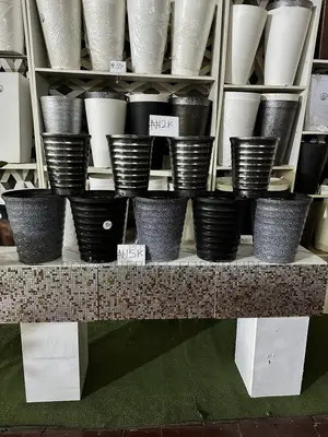 Premium Plastic Flower Pots Planters – Different Sizes Available