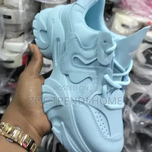 Nike Women's Casual Shoe ( Affordable Luxury Version)