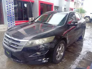 Honda Crosstour 2012 Black