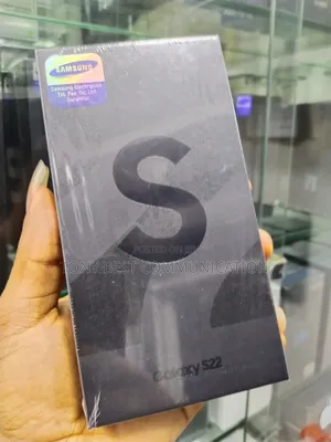 New Samsung Galaxy S22 5G 256 GB Black