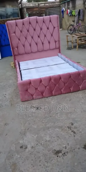 Super High Quality 4;5/6 Pink Bed Frame