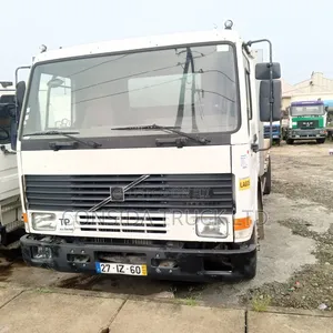 Volvo Fl7 Truck White 1998