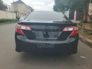 Toyota Camry SE 4dr Sedan (2.5L 4cyl 6A) 2014 Black
