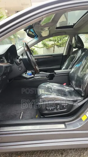 Lexus ES 2015 Gray