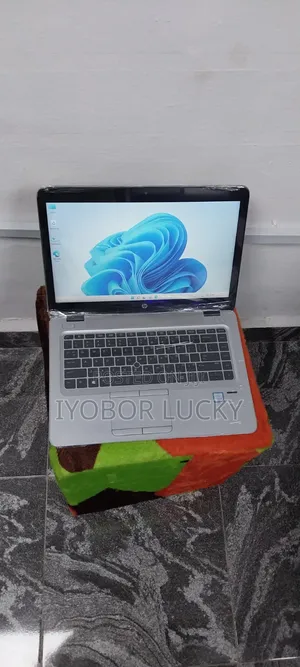 New Laptop HP EliteBook 840 G3 8GB Intel Core i5 SSD 256GB