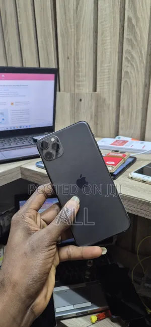 New Apple iPhone 11 Pro Max 512 GB Gray