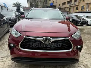 Toyota Highlander Limited FWD 2020 Red
