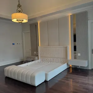 Luxury Modern Upholstery Bedframe
