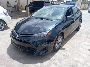 Toyota Corolla 2019 Blue