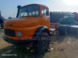 1924 Trailer Head