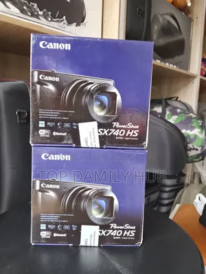 Canon Camera (Sx740)