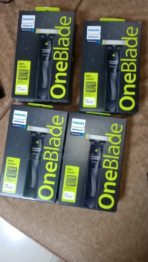 Philips Norelco Oneblade Men's Wet Dry Trimmer Shaver With 2 Combs