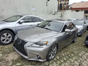 Lexus IS 2015 Silver