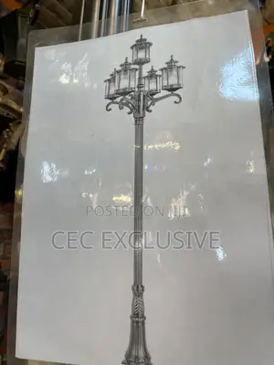 9feet Round Shape Cast 4handle Garden Lamp