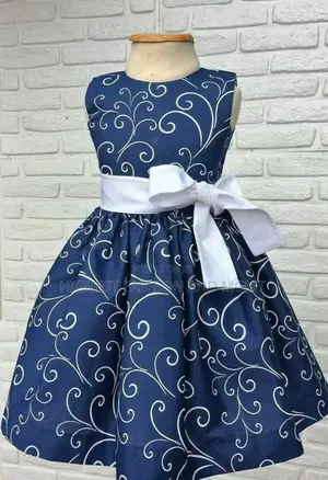 Short Sleeveless Gown for Kid