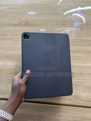 Apple iPad Pro 12.9 (2021) 128 GB Gray