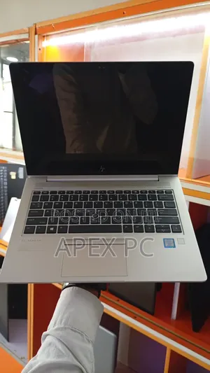 Laptop HP EliteBook 830 G6 16GB Intel Core i7 SSD 256GB