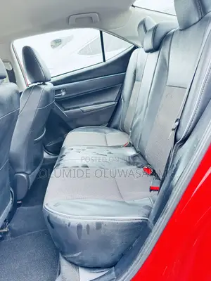 Toyota Corolla LE 4dr Sedan (1.8L 4cyl CVT) 2014 Red