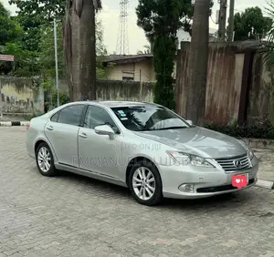 Lexus ES 350 2011 Silver