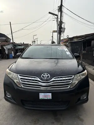 Toyota Venza LE 2010 Black