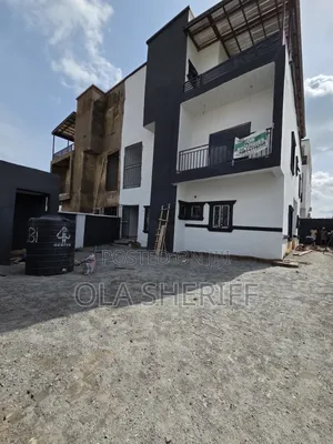 4bdrm Duplex in Ochacho Estate, Life Camp for rent