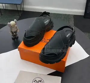 Quality Luxury New Hermes Chunky Sole Leather Sandals