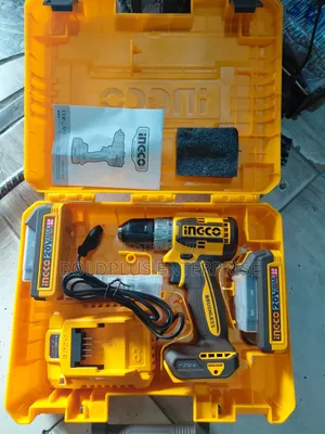 20 Volt Dewalt Screwing Machine