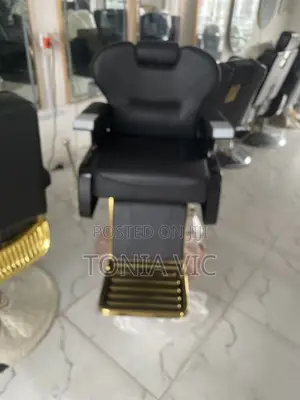 Barbing Chair
