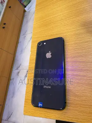 Apple iPhone 8 64 GB Black