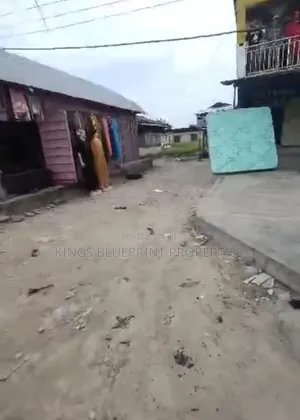 Commercial Land 200ft by 200ft for Sale Along Jeddo Ughoton Road