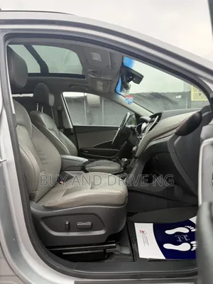 Hyundai Santa Fe SE Ultimate AWD 2017 Silver