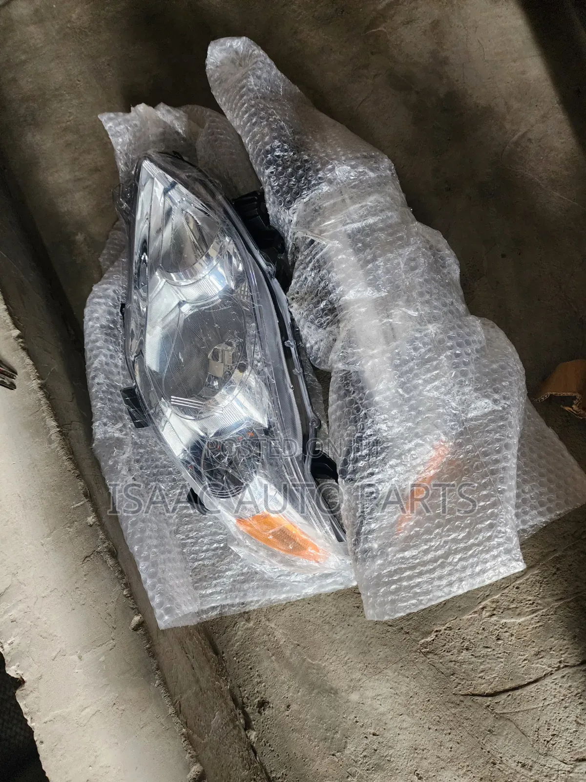 Headlight Corolla 2012