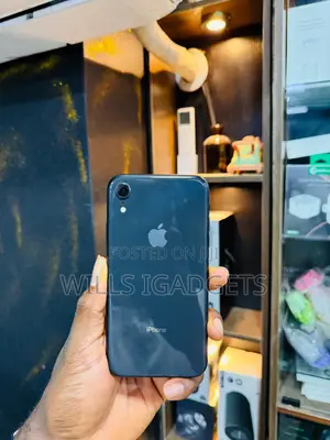 Apple iPhone XR 64 GB Black