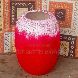 Beautiful Design Flower Pot/ Vase