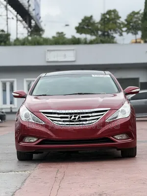 Hyundai Sonata Limited Sedan FWD (2.4L 4cyl 6A) 2013 Red