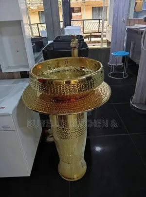 Luxury Gold Pedestal Wash Basin Sink Ceramic Bowl Tap