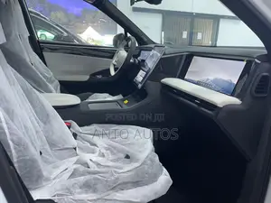 New Geely Galaxy L7 2025 White