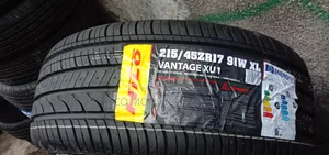 215/45 R17 Size Hilo Tire Original