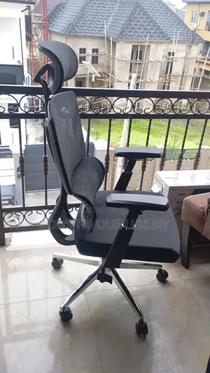 Ergonomic Office Mesh Chair