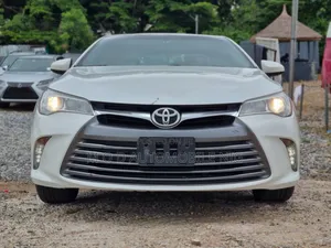Toyota Camry 2016 White