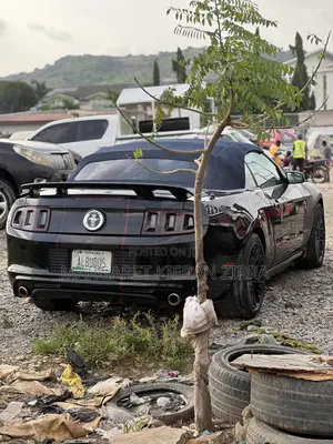 Ford Mustang 2014 Black