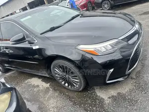 Toyota Avalon Touring FWD Sedan (3.6L 6cyl 6A) 2016 Black